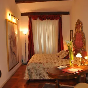 Henry's Heaven , Venise Italie